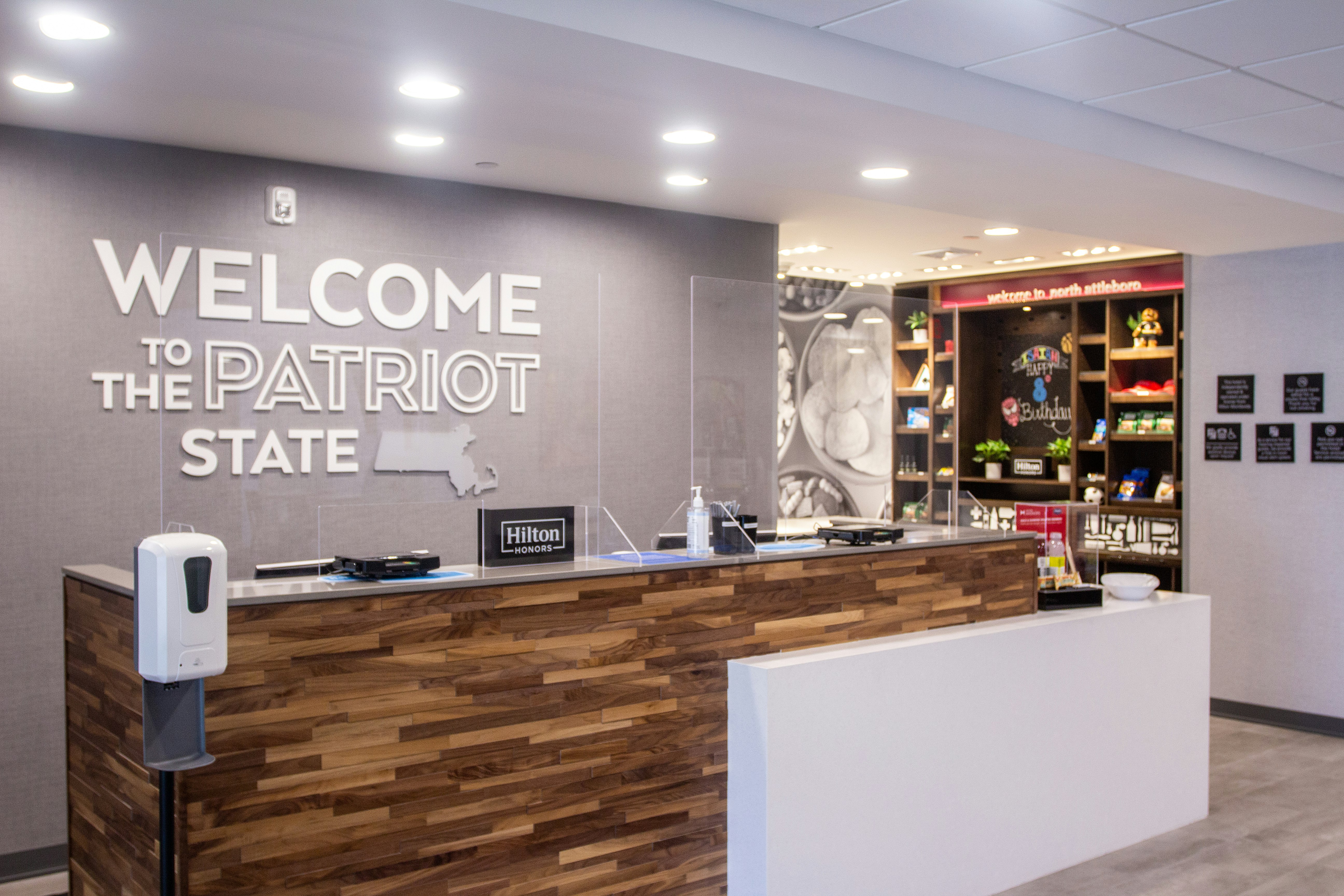 Hampton Inn Suites North Attleboro 3/34