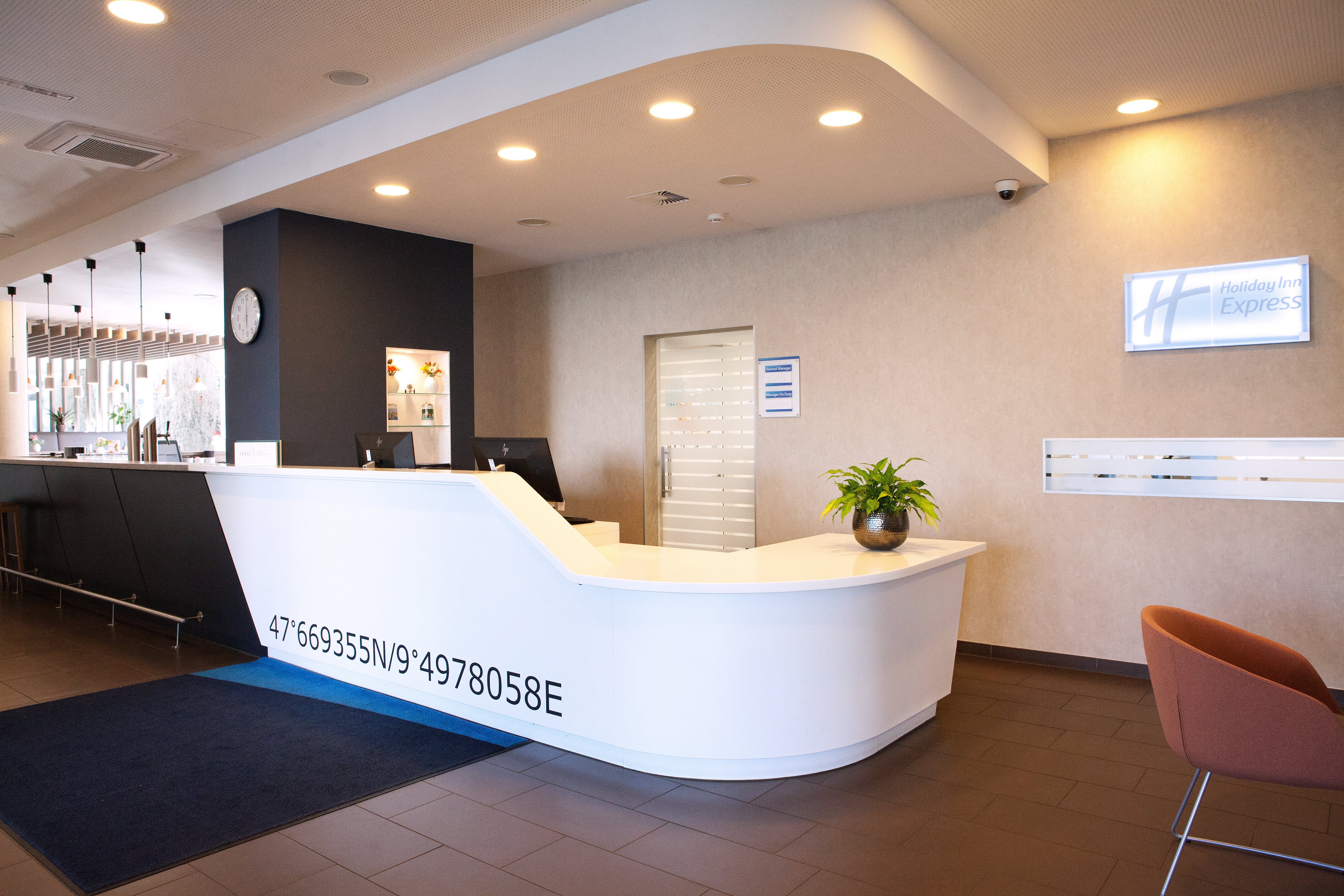 Holiday Inn Express Friedrichshafen 15/76