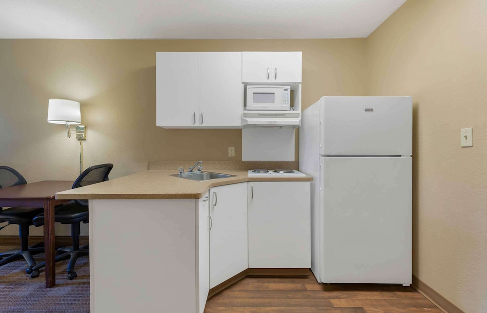 Extended Stay America - Dallas - Farmers Branch 40/50