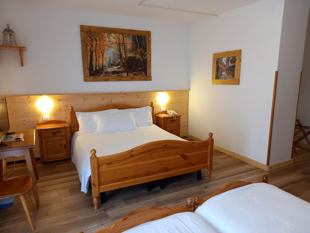 Hotel Scoiattolo 17/50