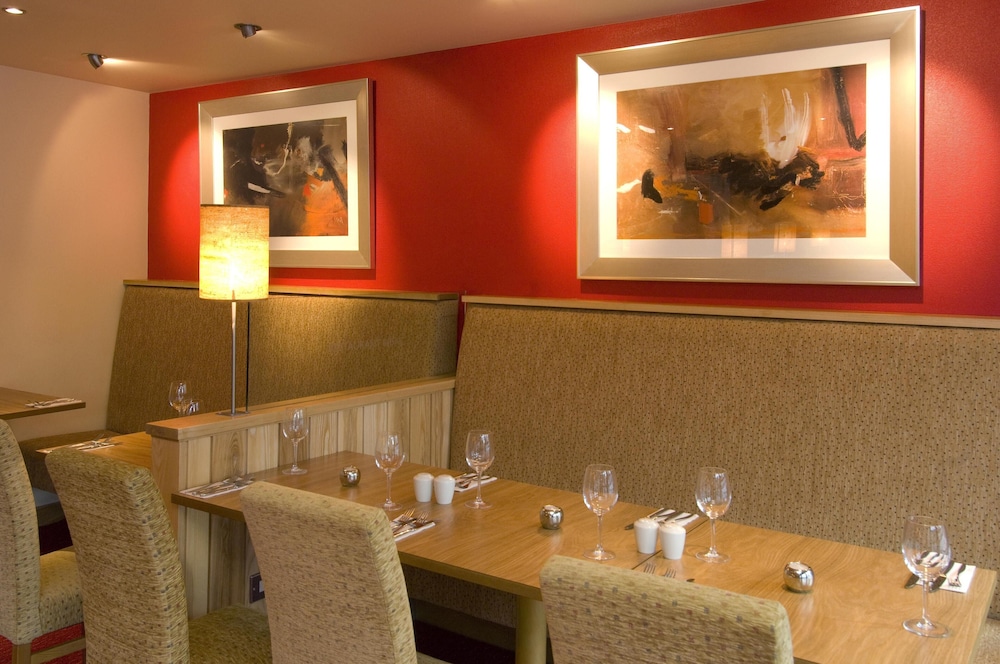Premier Inn Leicester City Centre (Train Station) 47/56