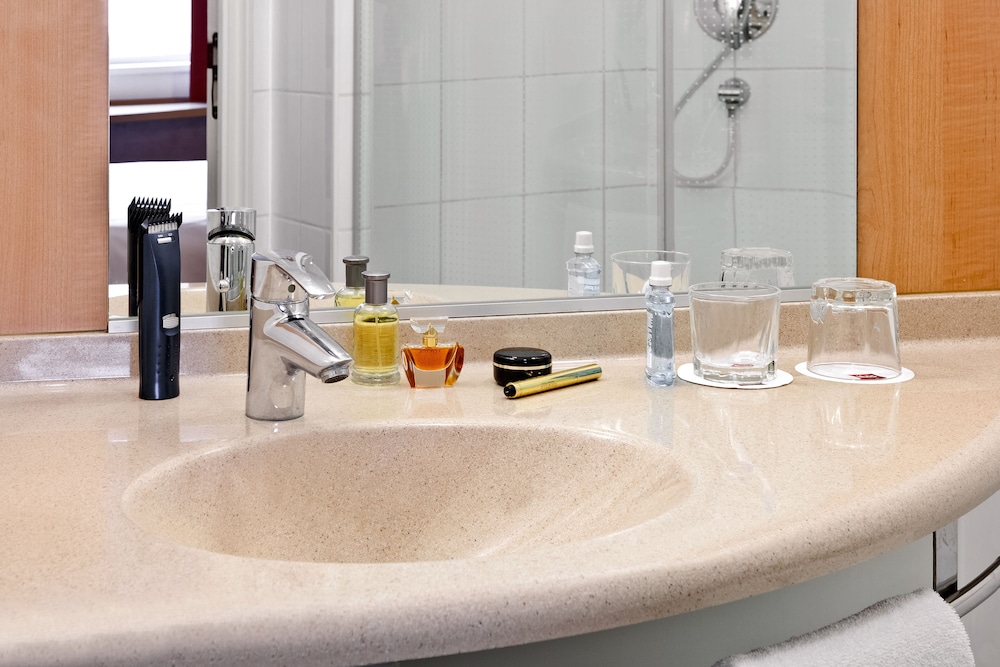 IBIS GYOR 48/48