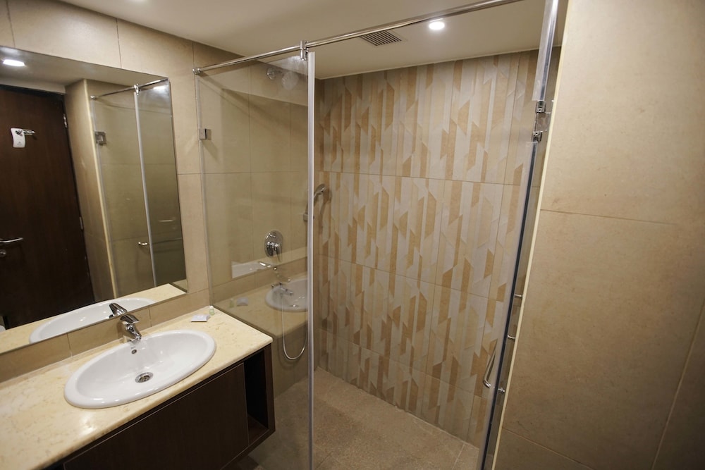 Jaag Hotel 45/50