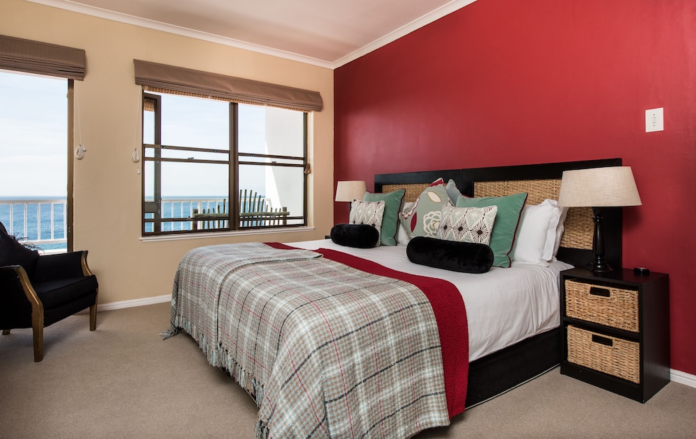 Whaleview Manor Guesthouse 6/43