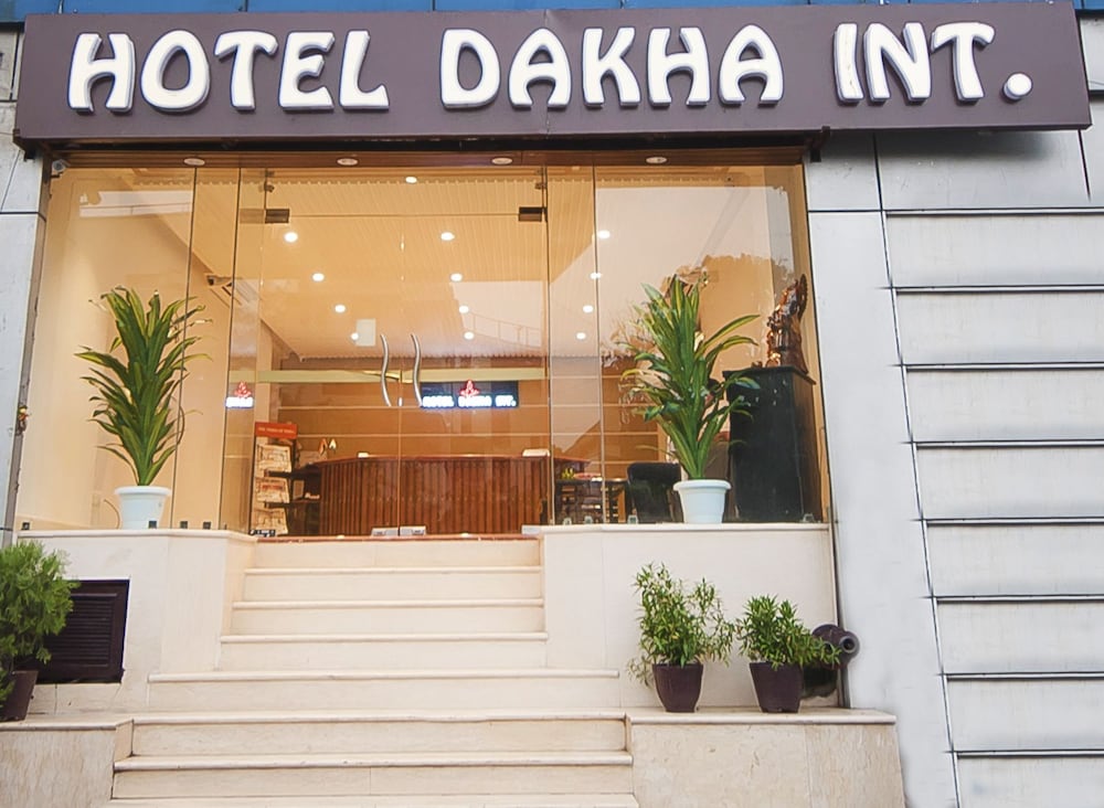 DAKHA INTERNATIONAL 2/35