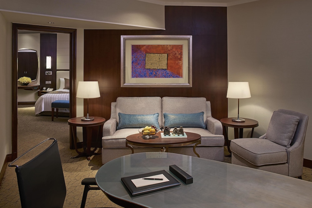 China World Hotel, Beijing, A Shangri-La Hotel 43/72