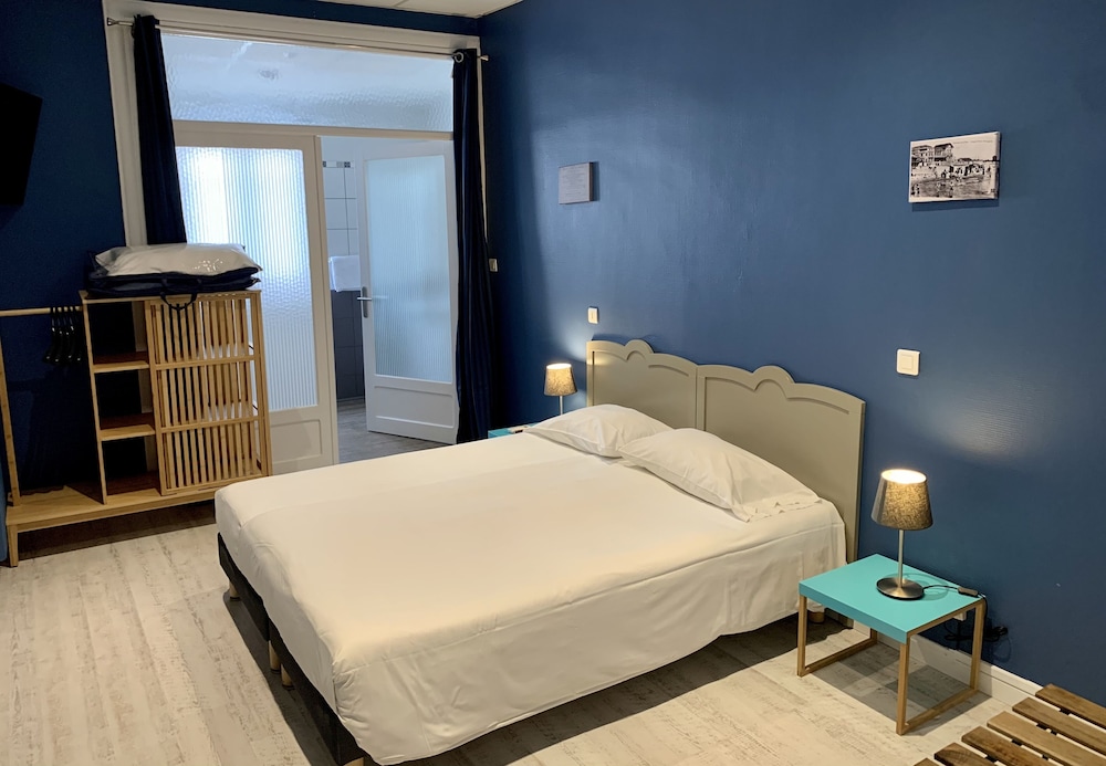 Hotel du petit baigneur 18/50