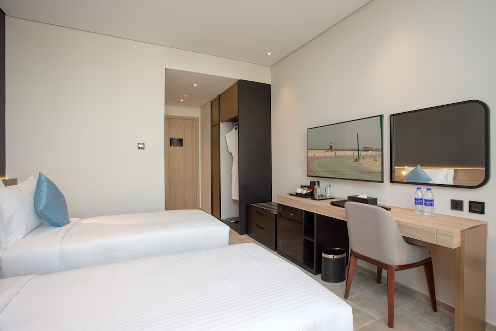 غرفة سوبيريور بسرير كينج، Beach Walk Hotel 3/8