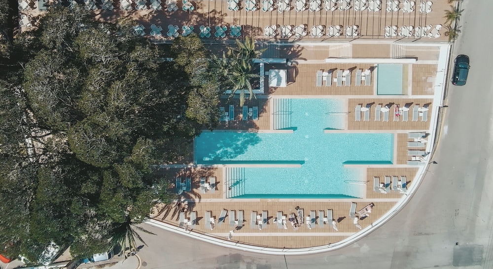 Hotel Na Taconera Sport & Relax 68/72