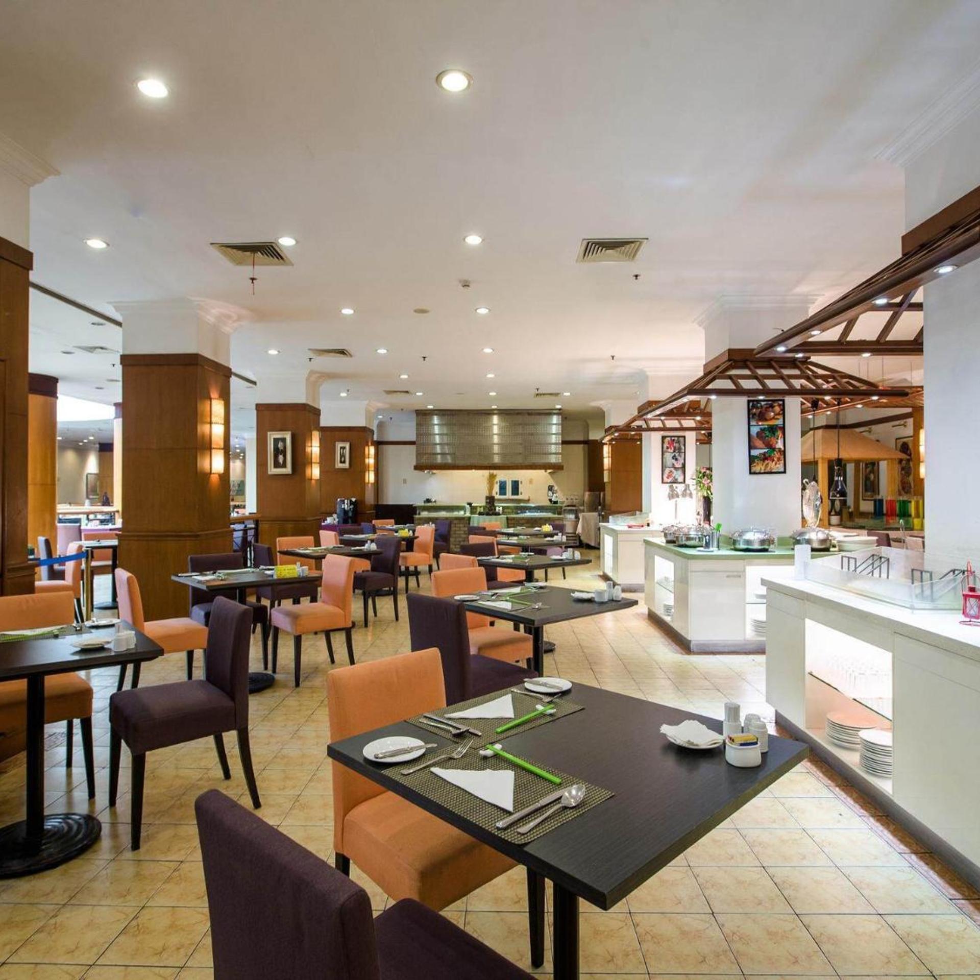 Park Inn by Radisson Shanghai Downtown 24/41