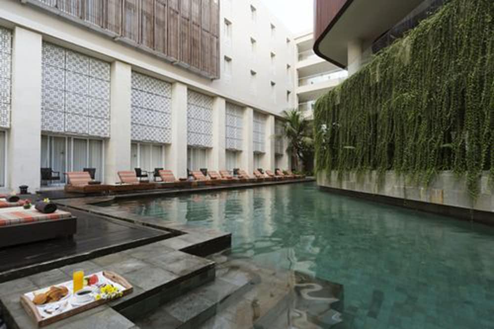 Bali Paragon Resort Hotel 46/50