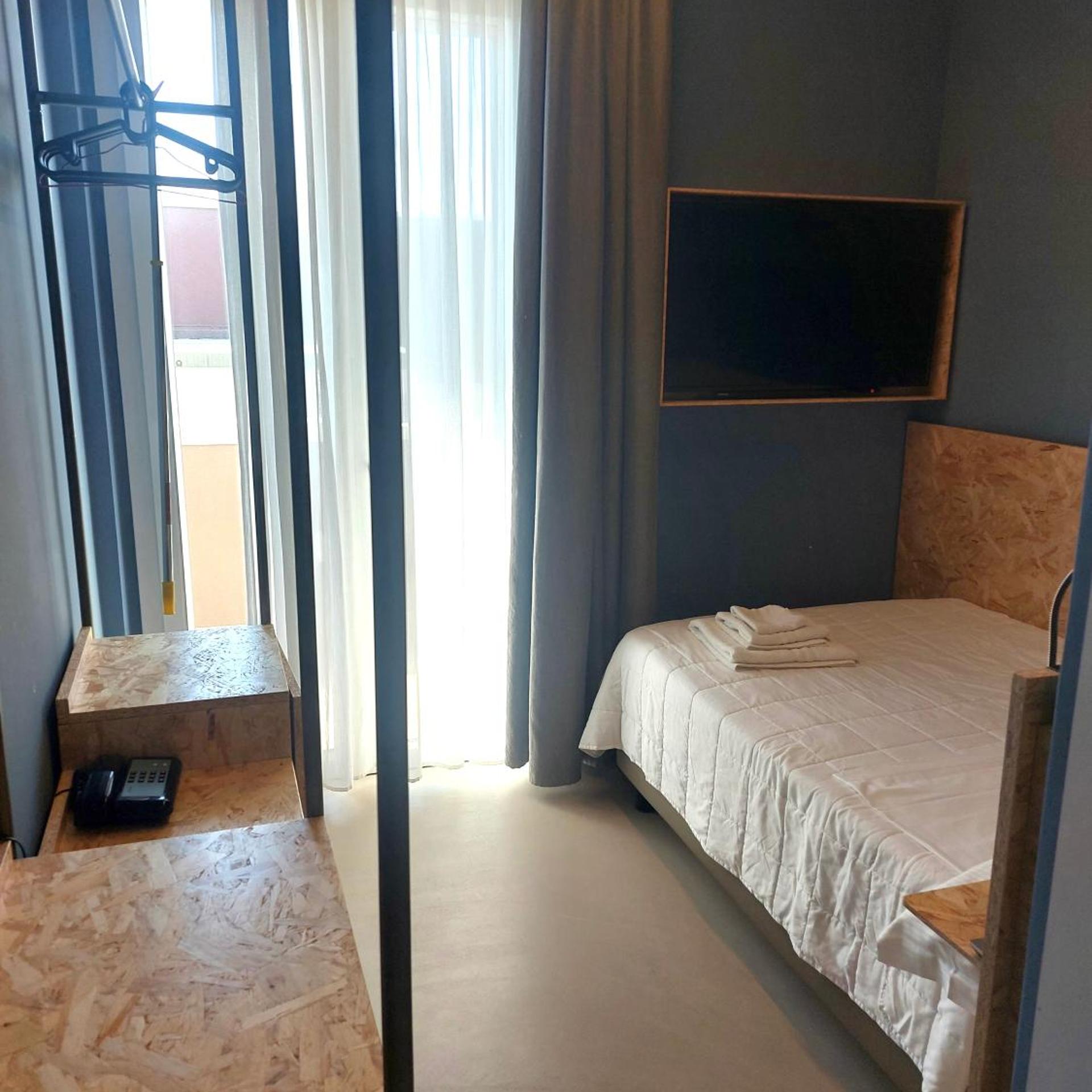 Hotel Little 19/57