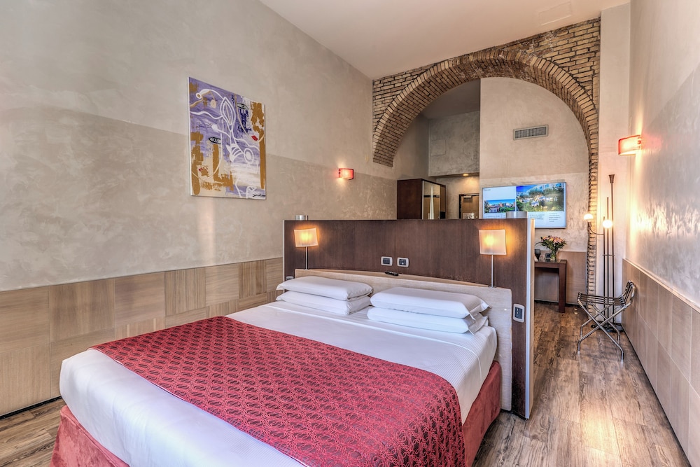 غرفة رباعية بسرير كوين وسريرين منفصلين، Kolbe Hotel Rome 2/4