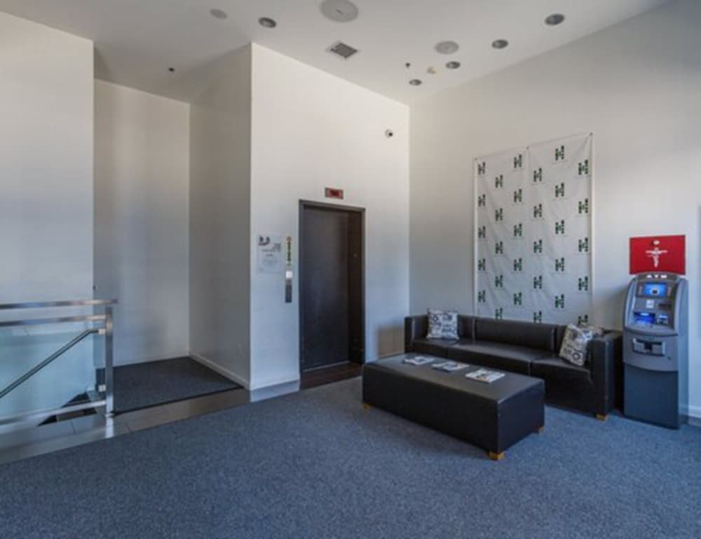 Hotel Bpm Brooklyn New York 12/20