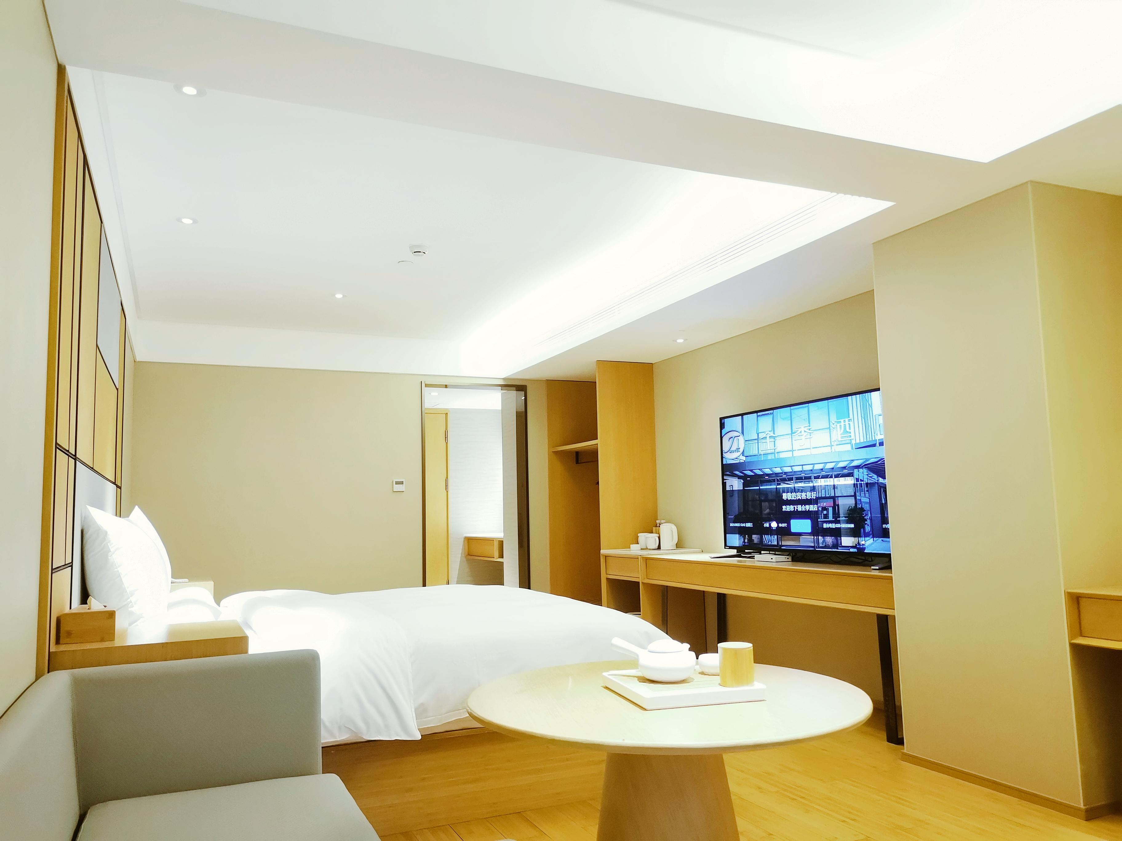 Ji Hotel Chengdu West Hi-Tech Zone Longhu 7/22