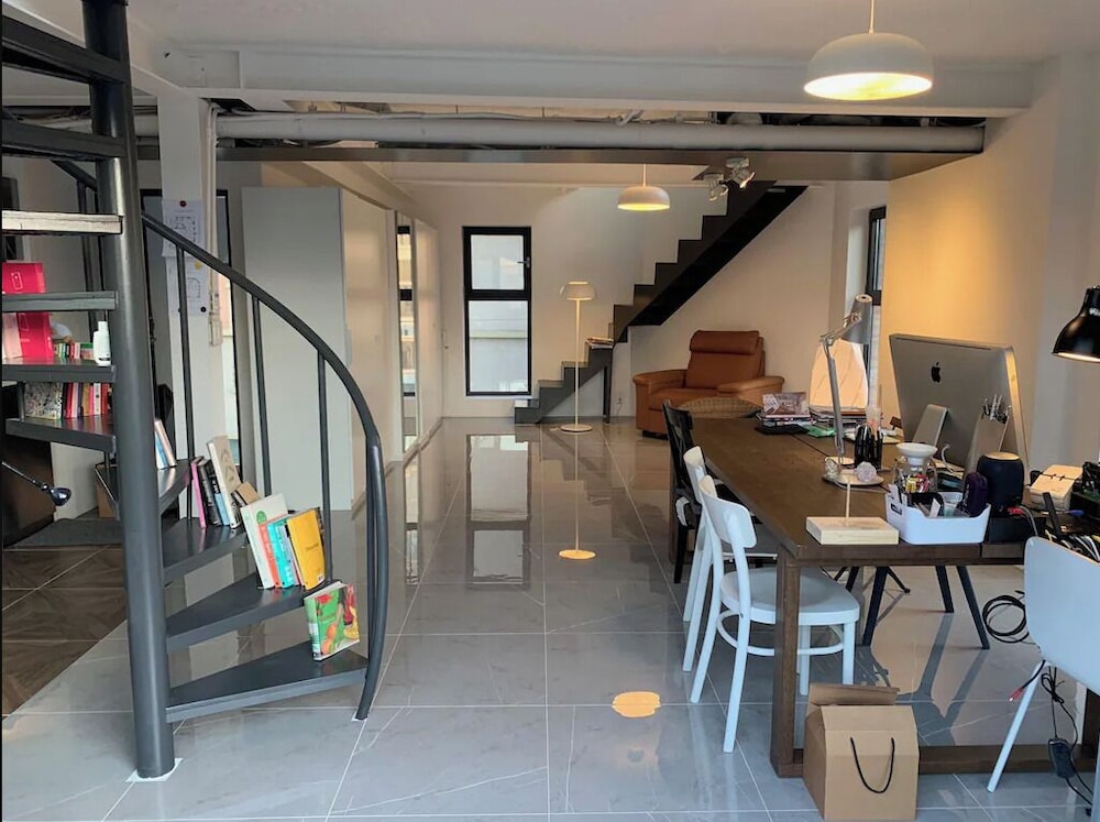 iHouse ChinChin 18/39