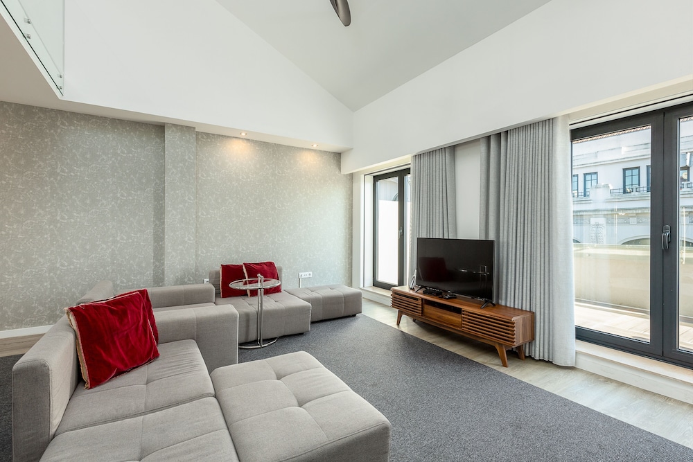 Your Opo Central Apartments 40/50