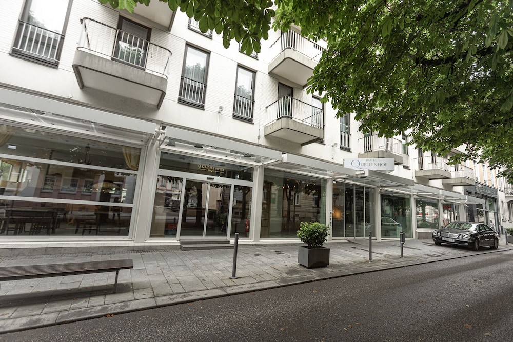 Hotel Quellenhof 37/48