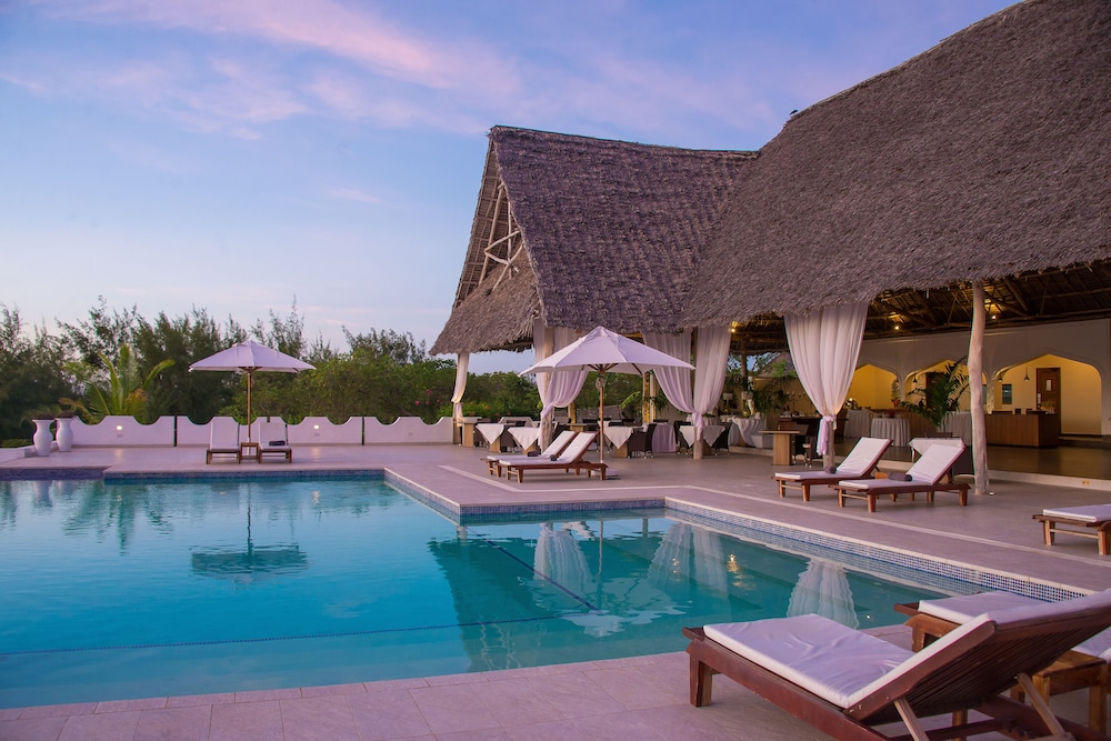 Kono Kono Beach Resort 39/73