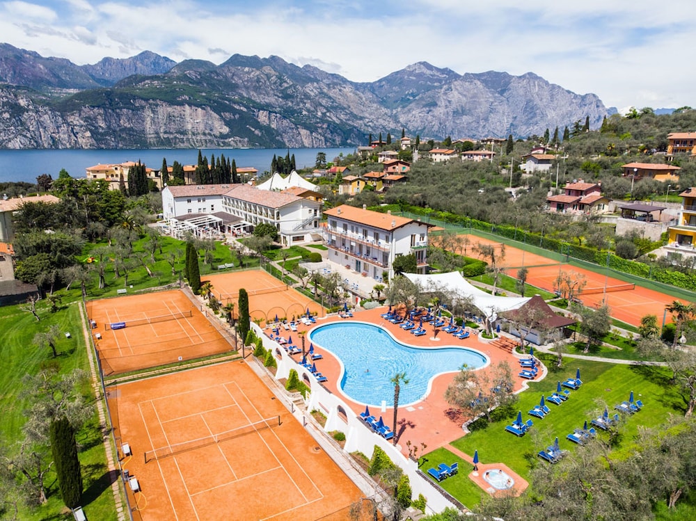 Club Hotel Olivi 41/65