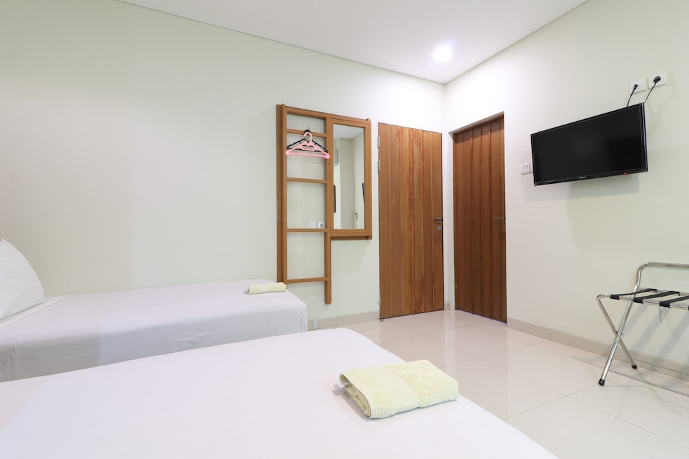 Locus Rooms by ZUZU 18/22