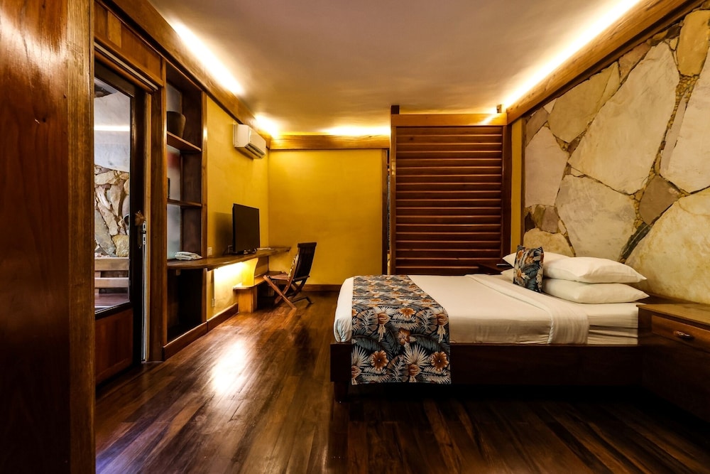 4 Bedrooms, Pool, Villa, 3 King Beds