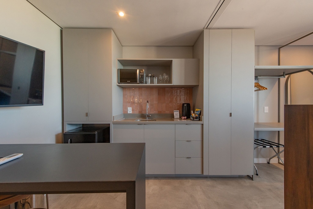 Brava Mundo Boutique Hotel 44/50