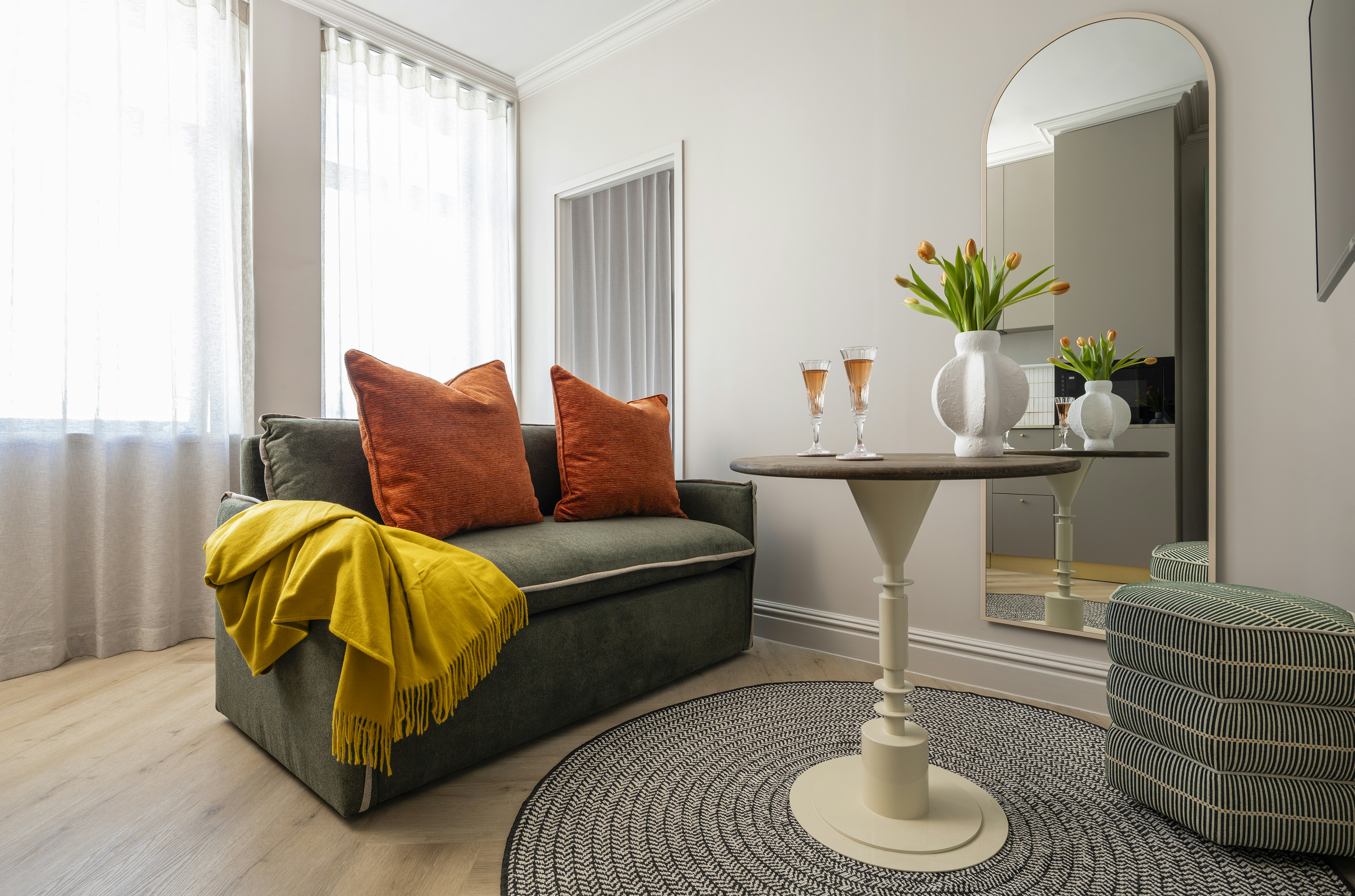 Charles Hope Boutique Hometel 52/69