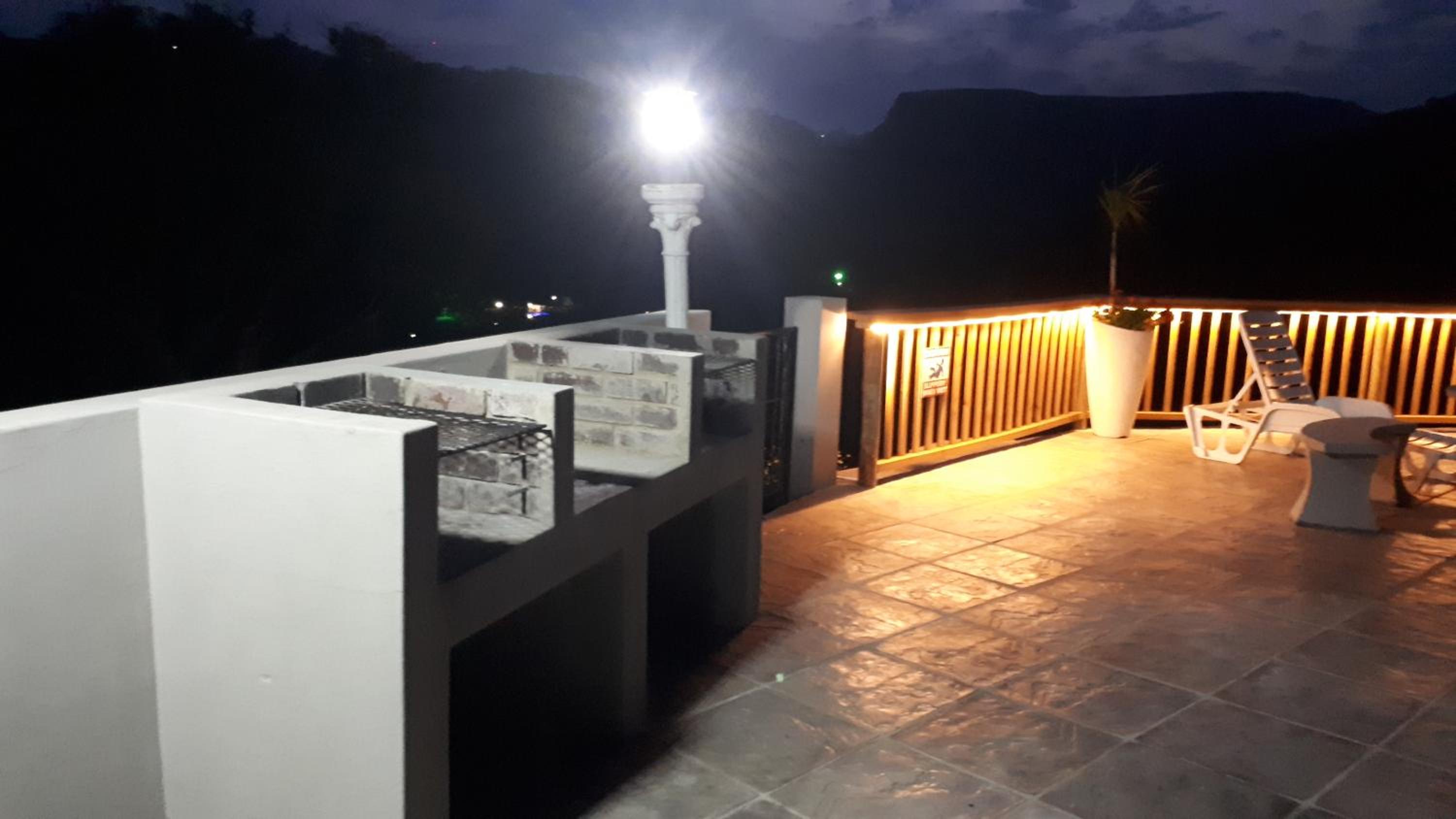 Umtamvuna View Cabanas 2/50