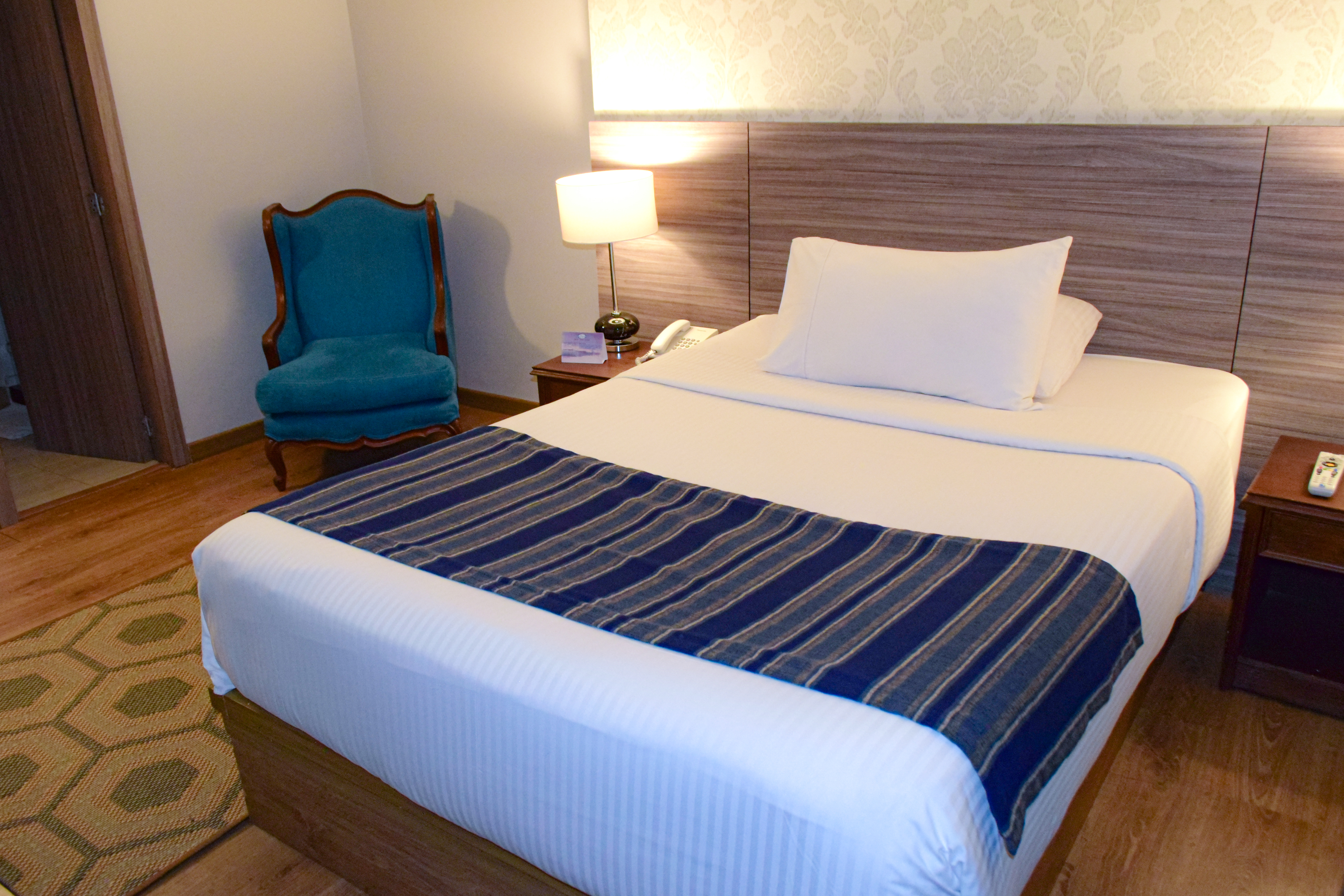 SUPERIOR, DOUBLE BED
