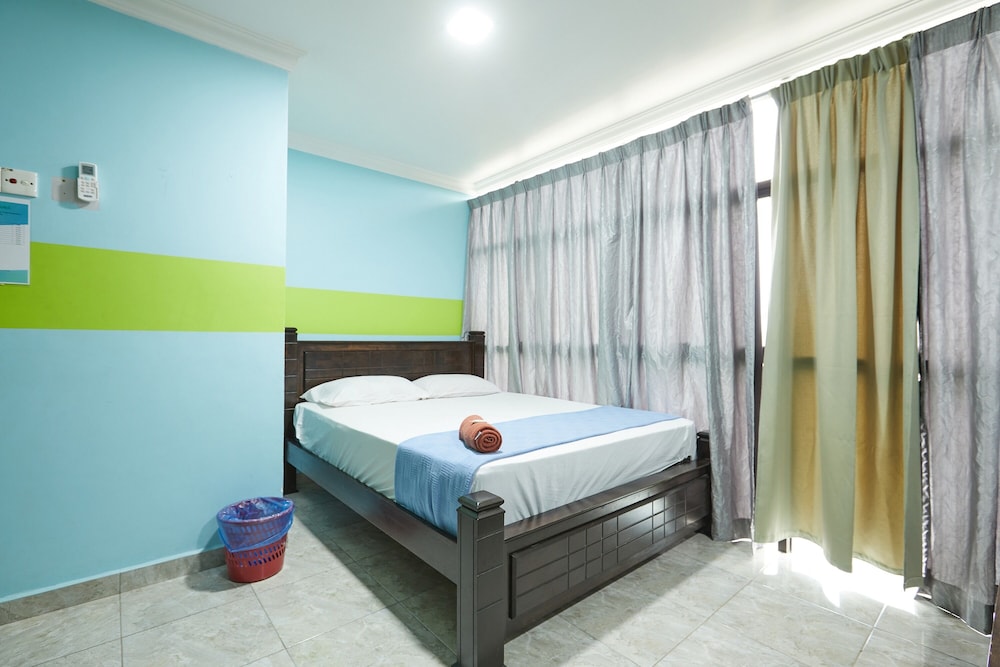 Kristal Inn Hotel 25/55