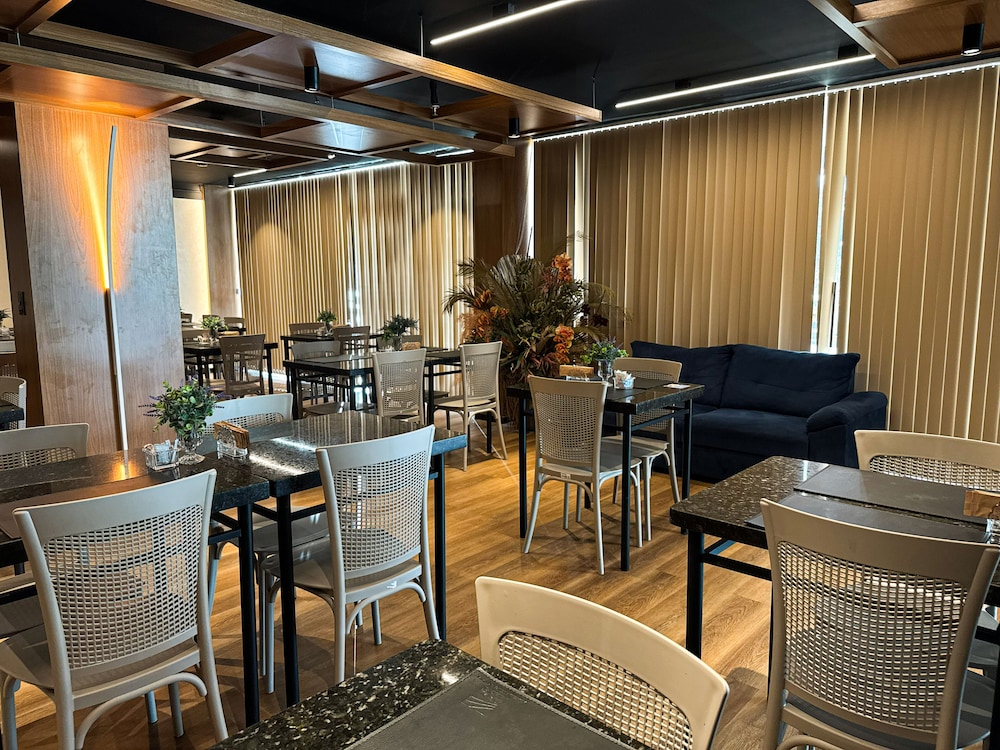 Hotel Express Arrey 47/56