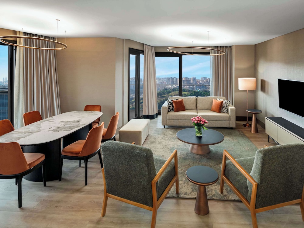 Movenpick Living Istanbul Saklivadi 43/59