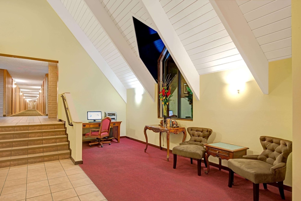 Hotel 505 33/49