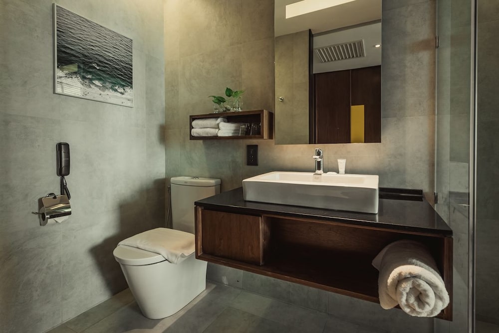 WEIL Hotel 14/56