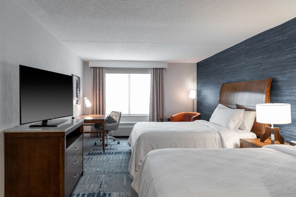 Hilton Garden Inn Arlington Courthouse Plaza 6/83