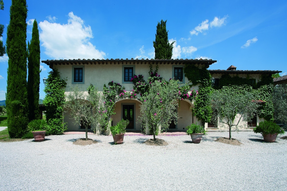 Monsignor Della Casa Country Resort 2/70
