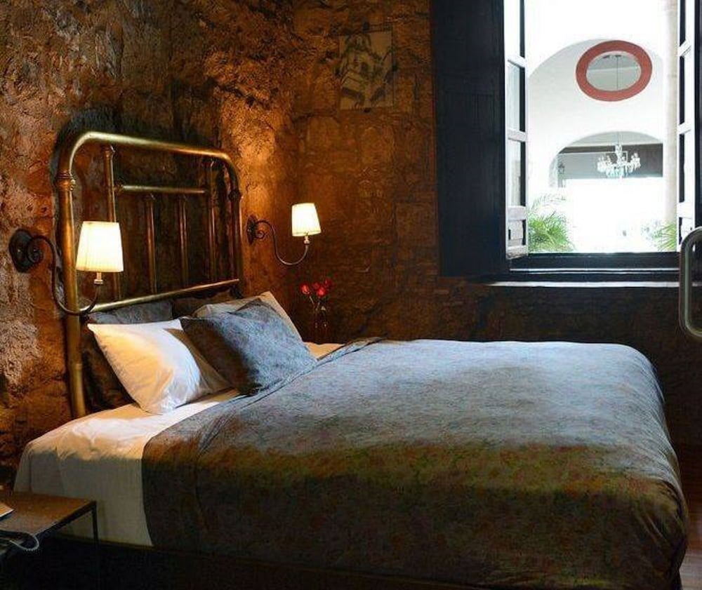 Gertrudis Hotel 20/45