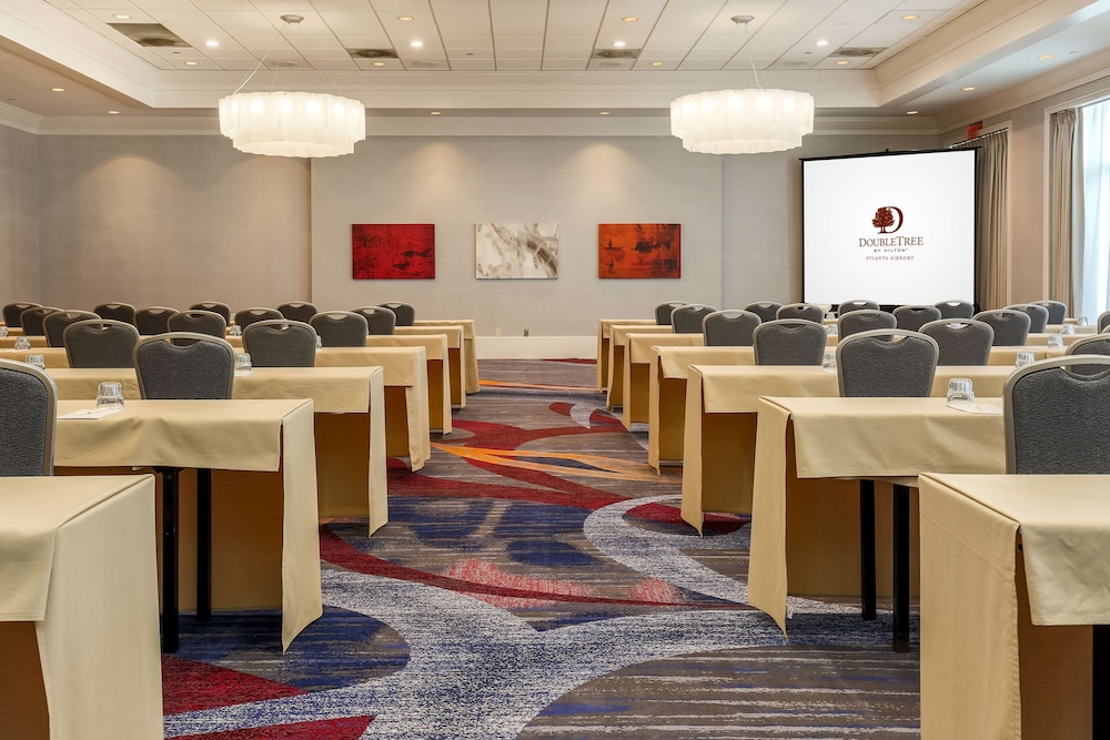 Doubletree By Hilton Hotel Atlanta Airport 34/49