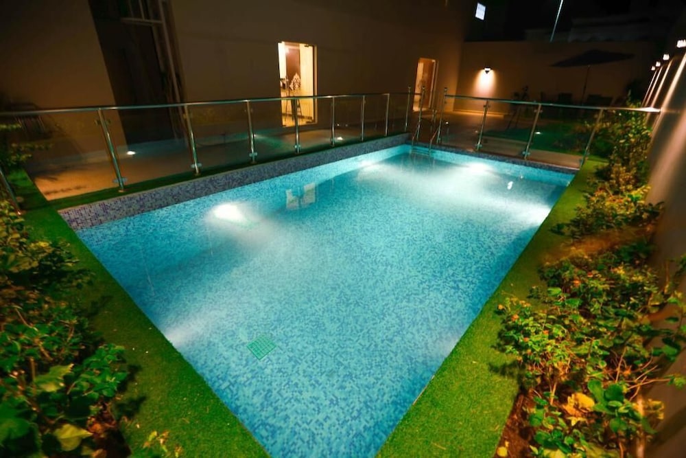 V Boutique Hotel 13/23