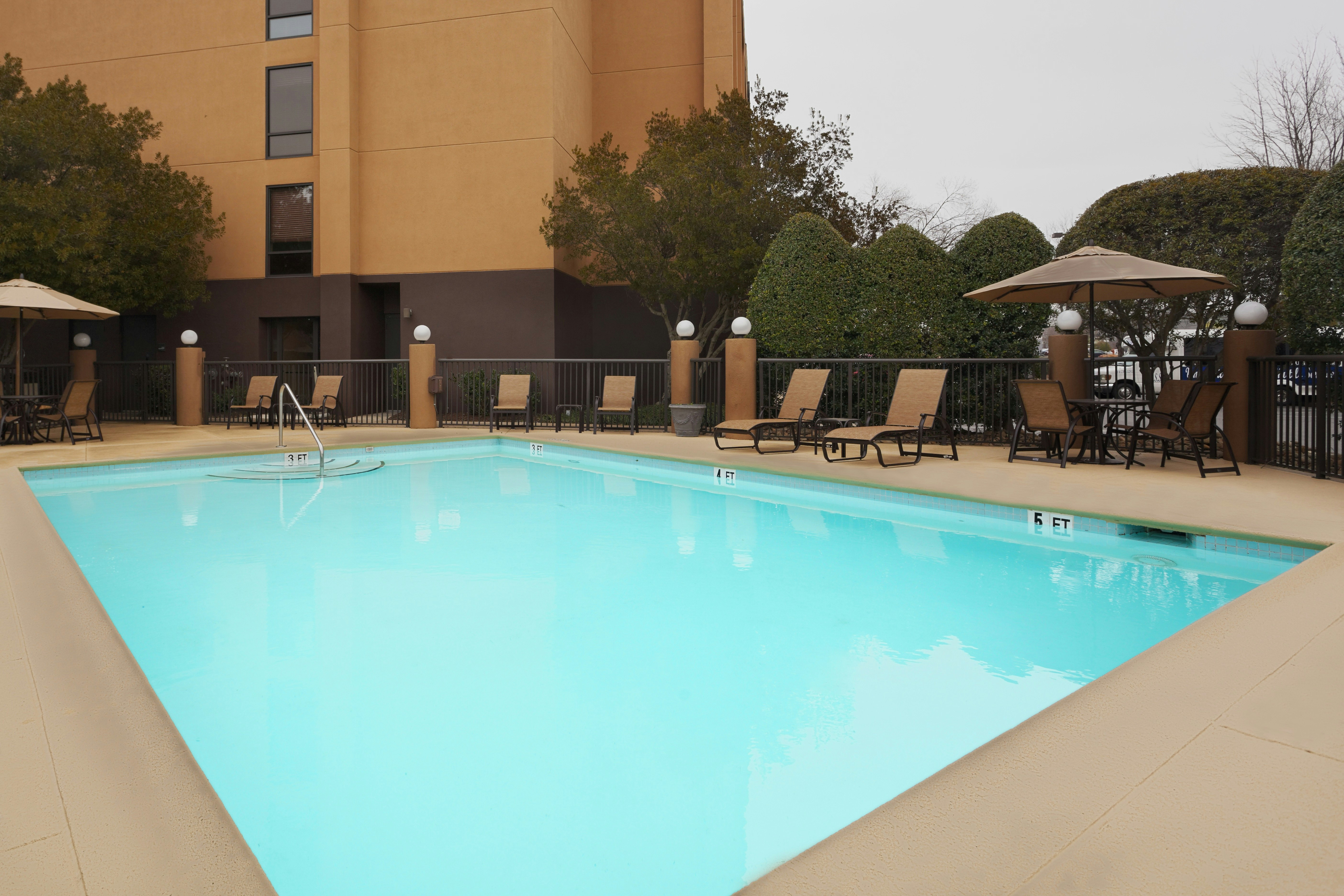 Hampton Inn Charlotte University Place 22/40
