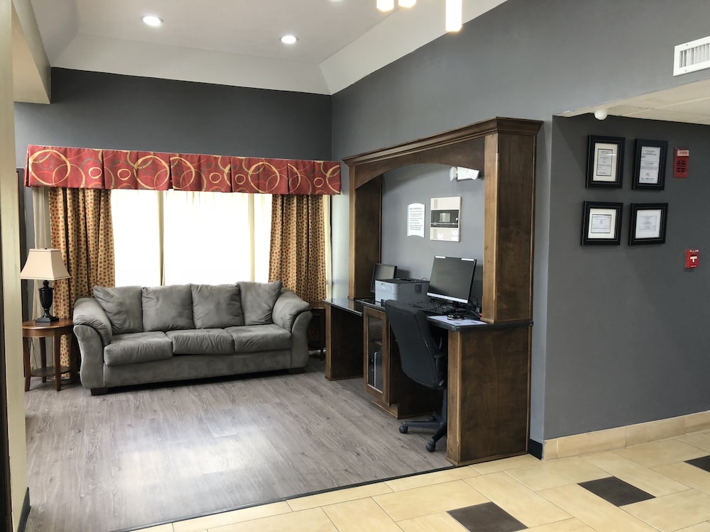 Quality Inn Merriam Kansas City 28/41