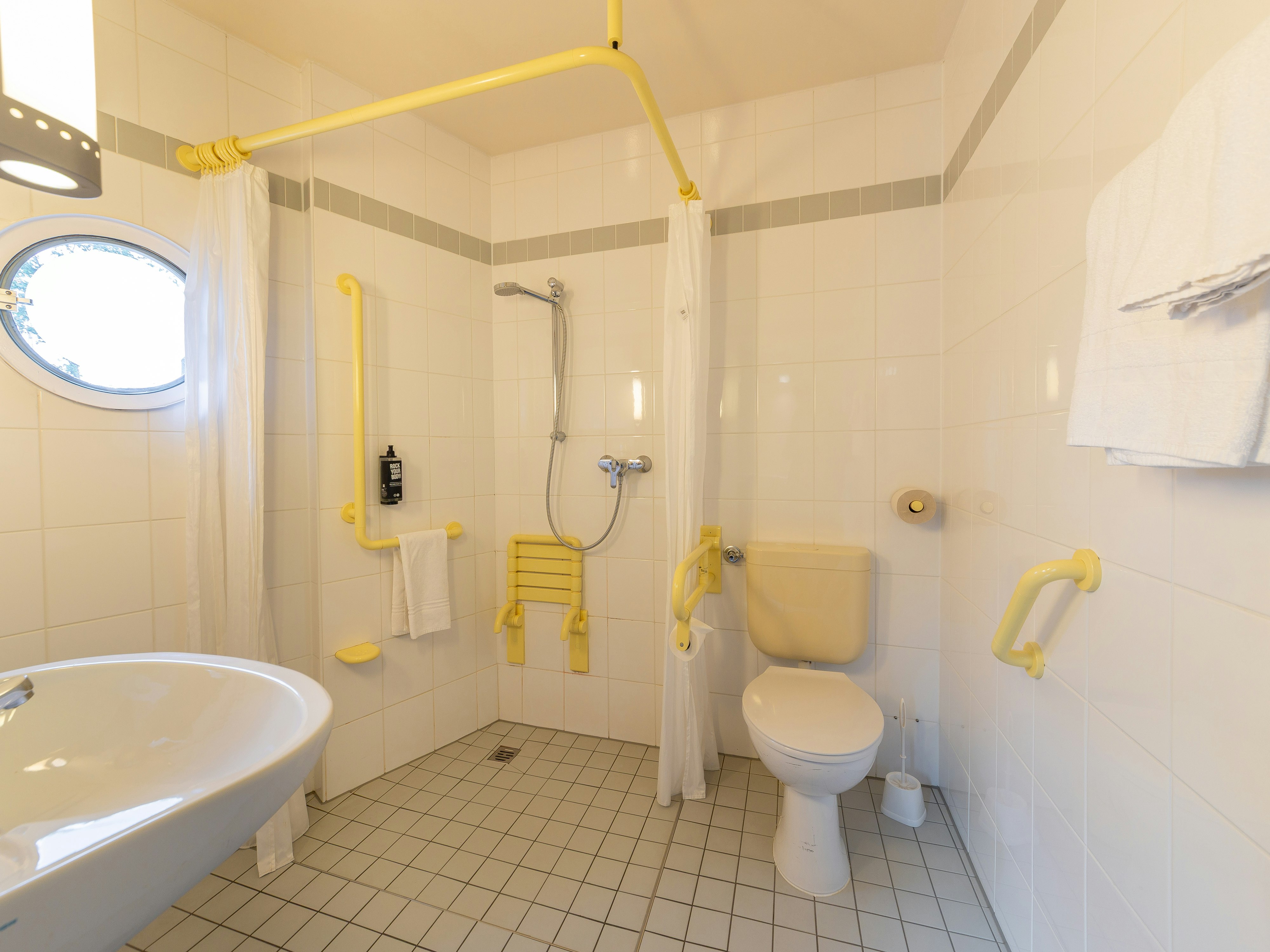 B&B HOTEL Essen-Hbf 30/31