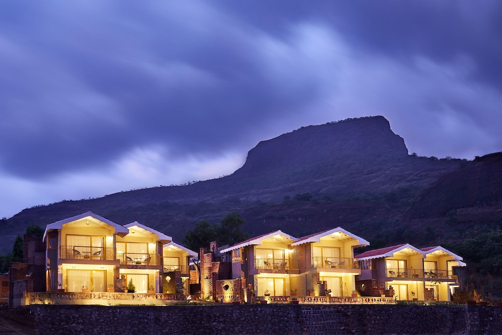 Saj By The Lake - Malshej Ghat Hotel 1/50