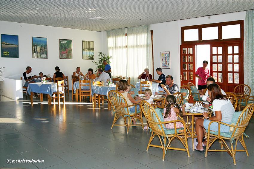 Albatros Hotel 13/15