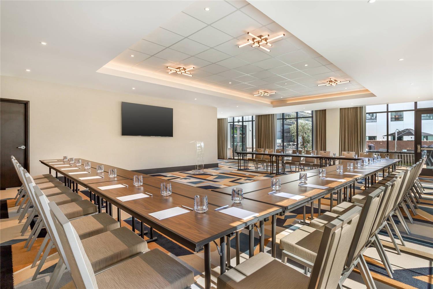 Cambria Hotel Templeton - Paso Robles 20/32
