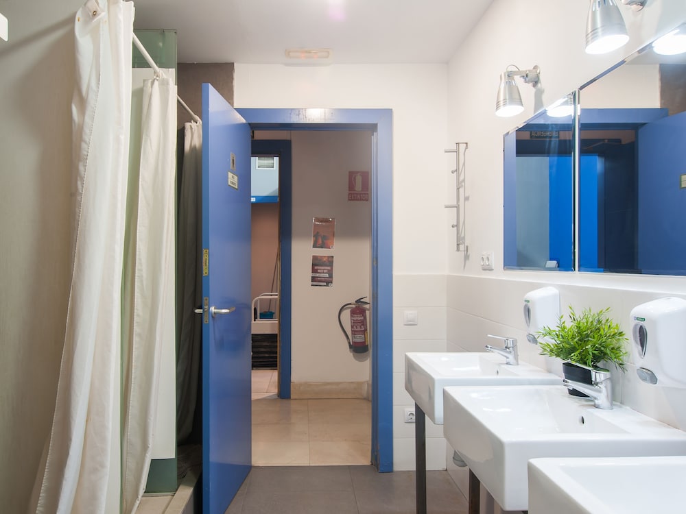 No Limit Hostel Central (Ex Ona Paseo De Gracia) 73/73