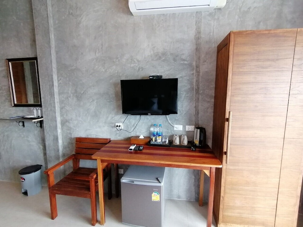 JR Place at Klong Muang Beach Krabi 32/50