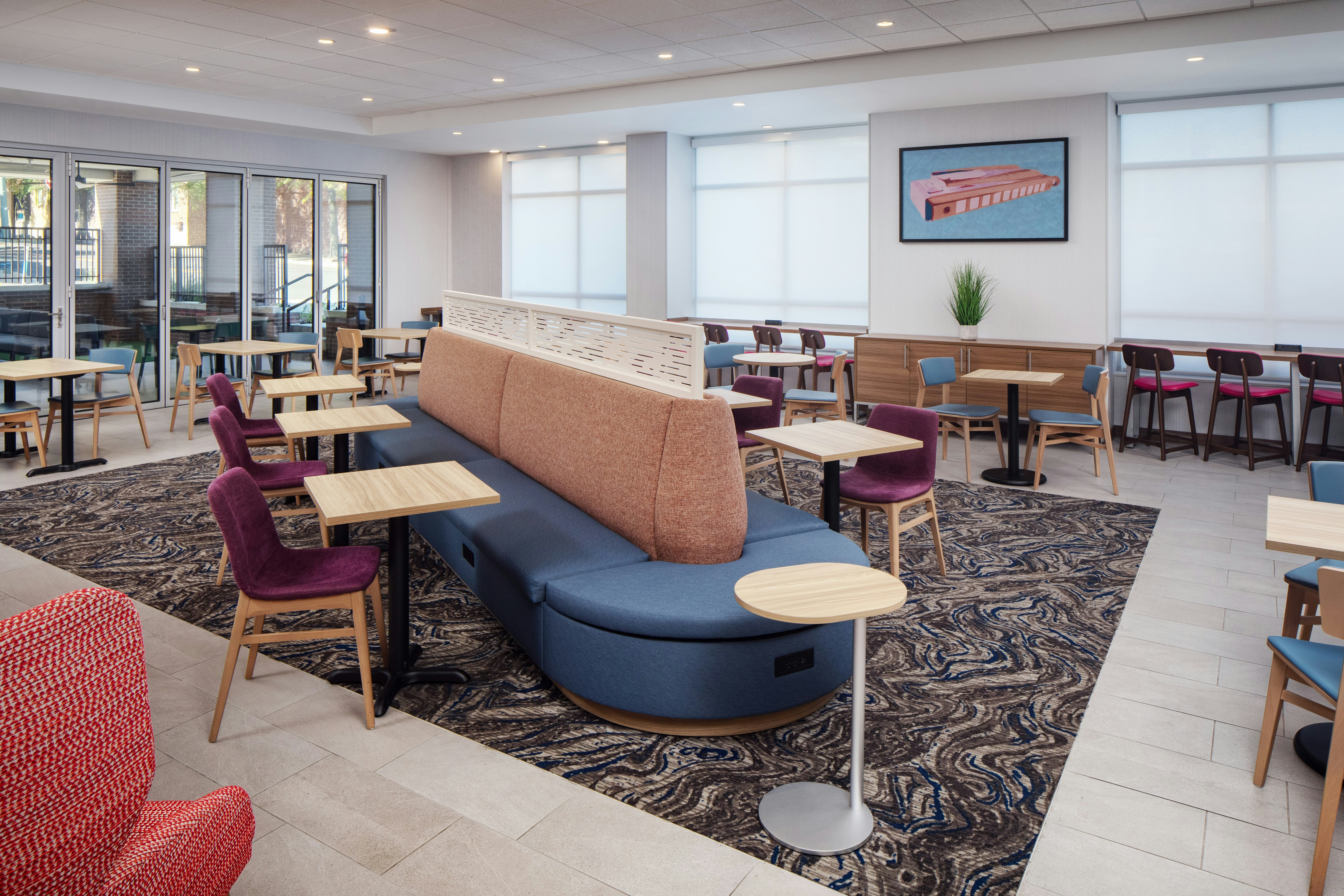 Home2 Suites by Hilton Memphis Downtown 12/15