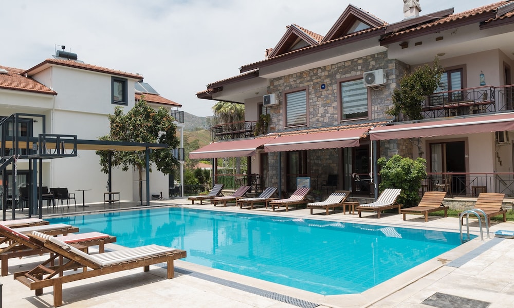 Vira Apart Hotel 5/50